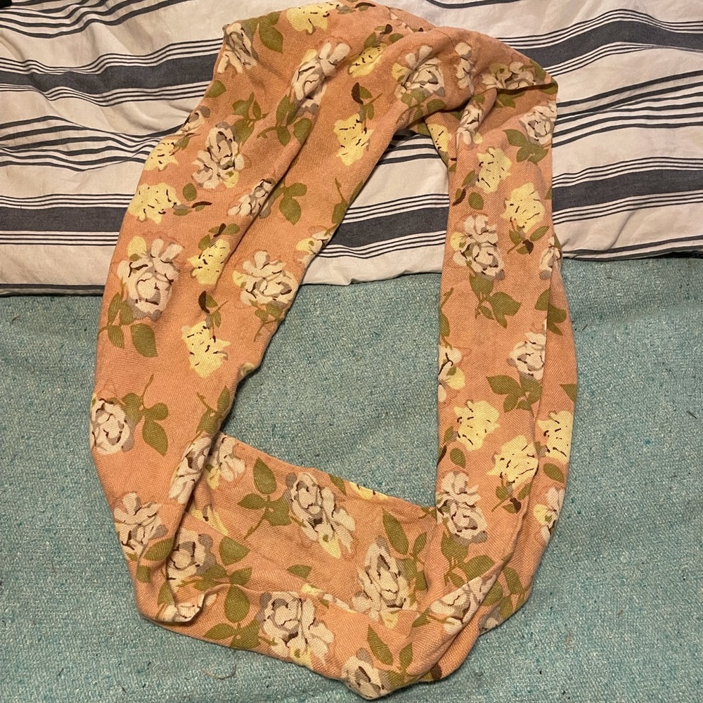 Aldo floral circle infinity scarf